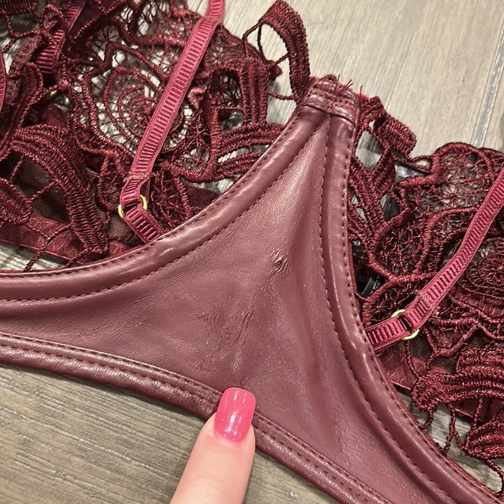 Ann Summers Faux Leather Bra - Picture 5 of 10